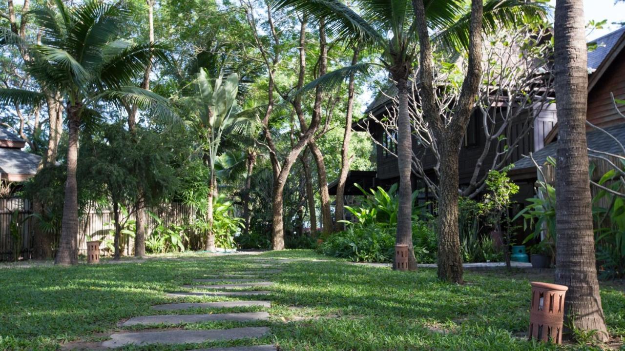 Onusa Retreat Пран Бури Екстериор снимка